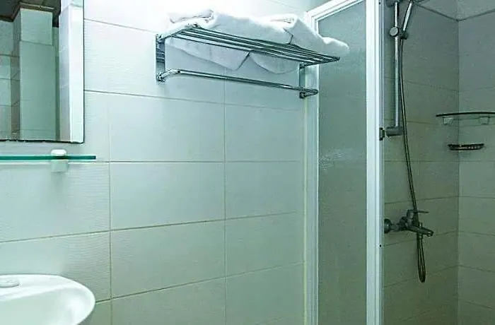 Hotel Schweizer 3*